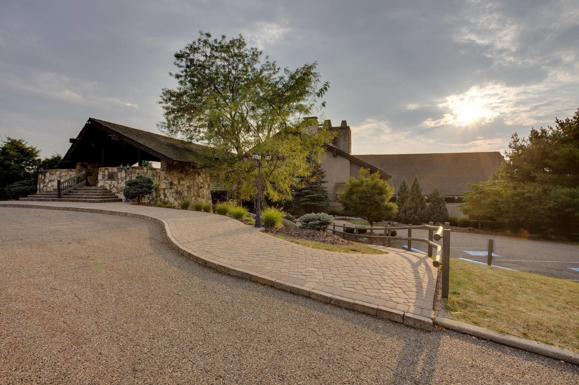 Salt Fork State Park Lodge And Conference Center Cambridge Exterior foto